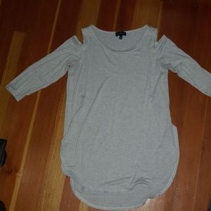 The Limited 3/4 sleeve open shoulder top